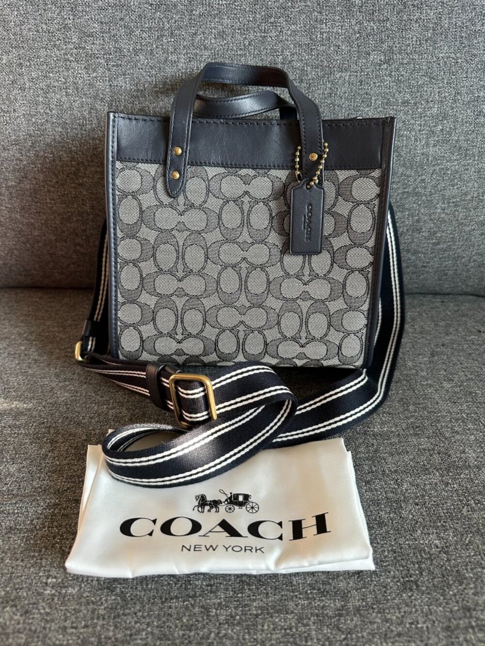 NWT! RARE! Coach C3865 Field Tote 22 In Signature Jacquard In Midnight Navy